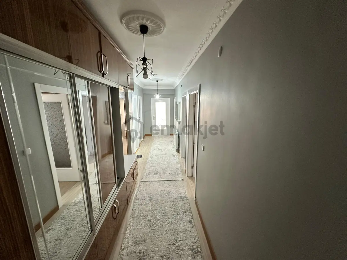 Kanuni'de Ön Cephe Asansörlü Yapılı 3+1 Daire! - 27