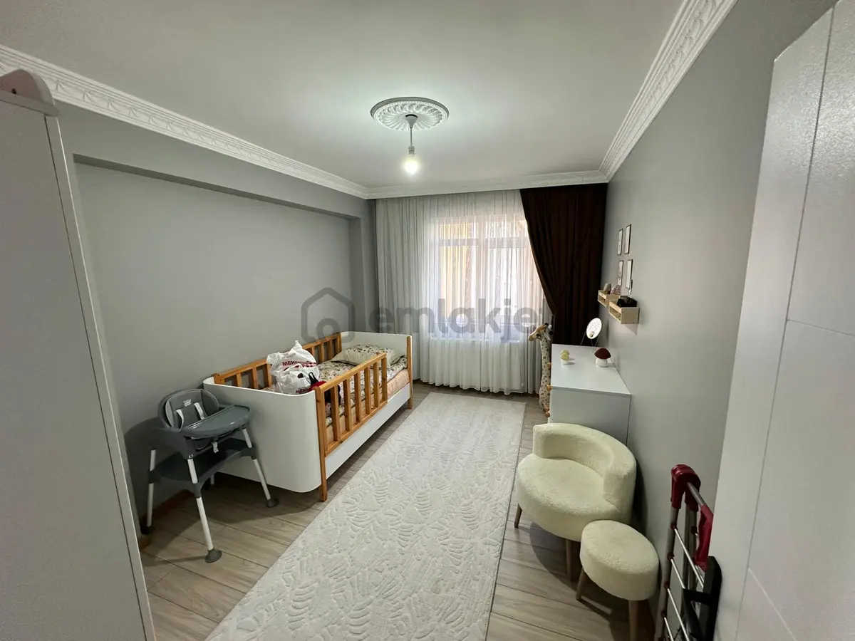 Kanuni'de Ön Cephe Asansörlü Yapılı 3+1 Daire! - 22
