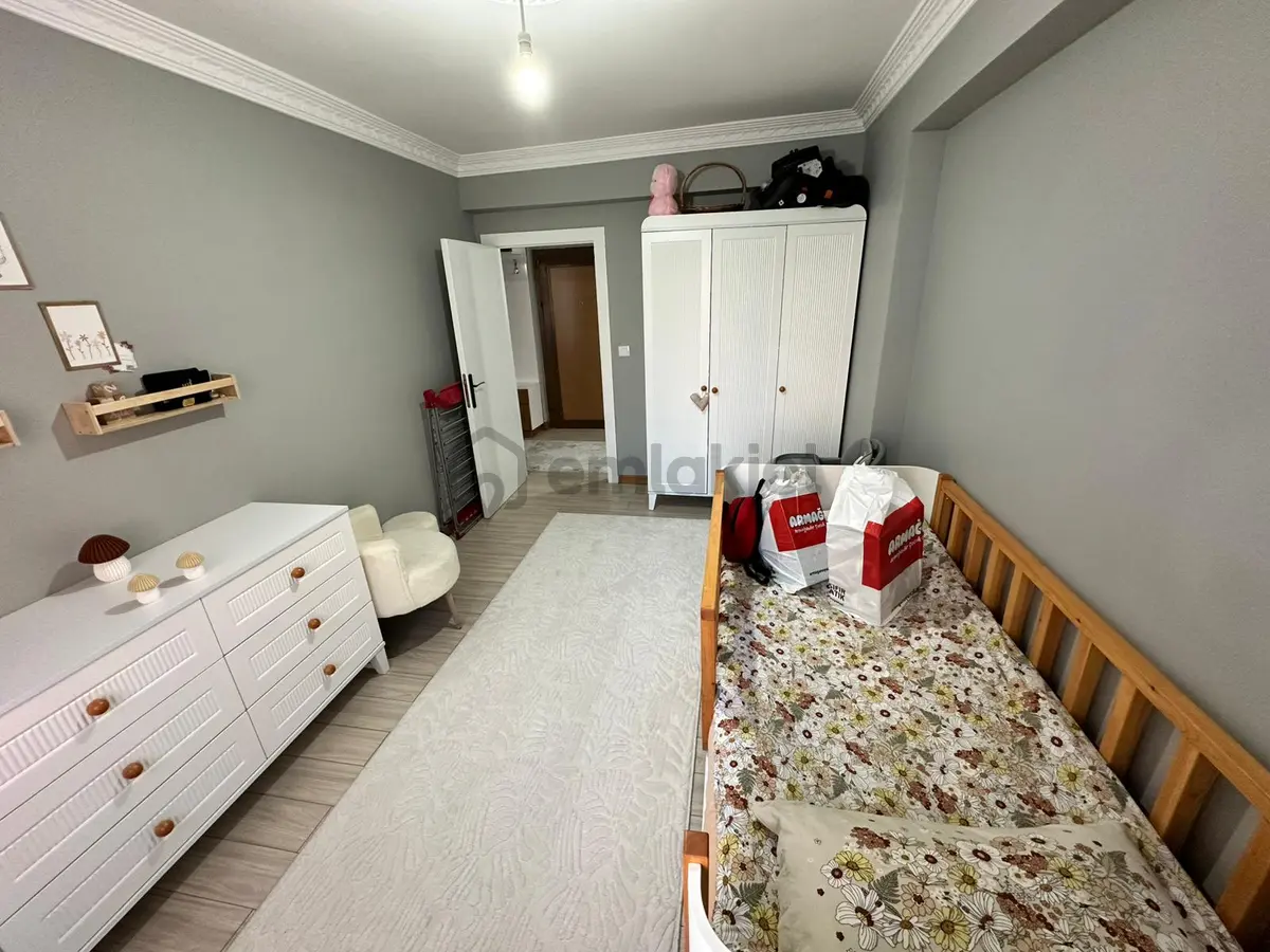Kanuni'de Ön Cephe Asansörlü Yapılı 3+1 Daire! - 21