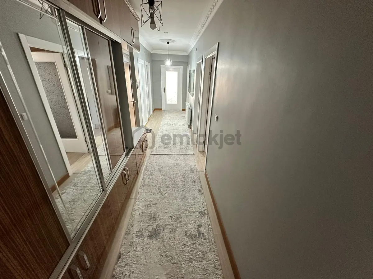 Kanuni'de Ön Cephe Asansörlü Yapılı 3+1 Daire! - 28