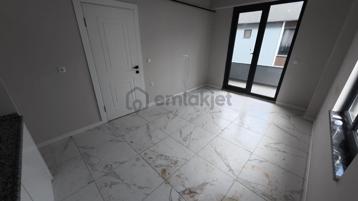 Sakarya Karasu Da Havuzlu Lüks 2+1 Daire - 19