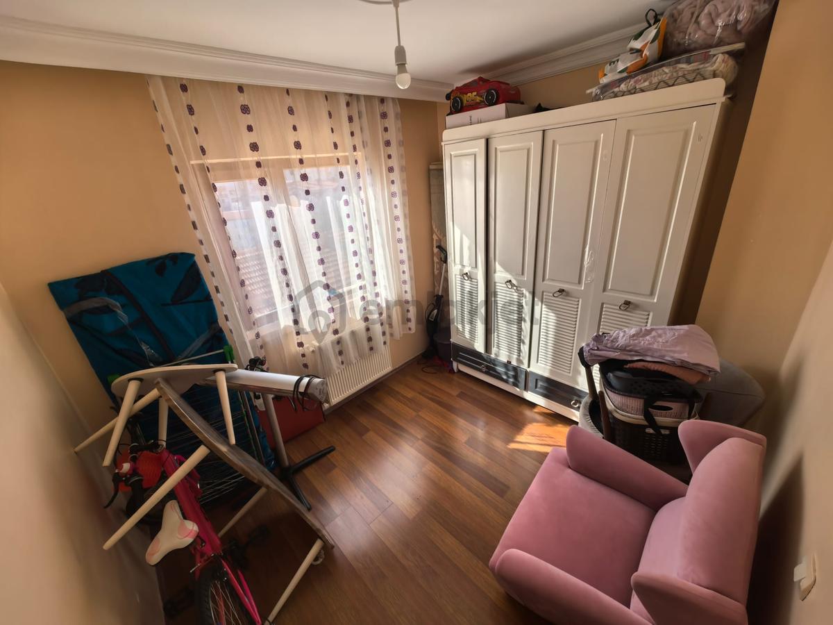 Bağlarbaşı Mahallesi'nde Ara Katta Yapılı 3+1 Daire! - 25
