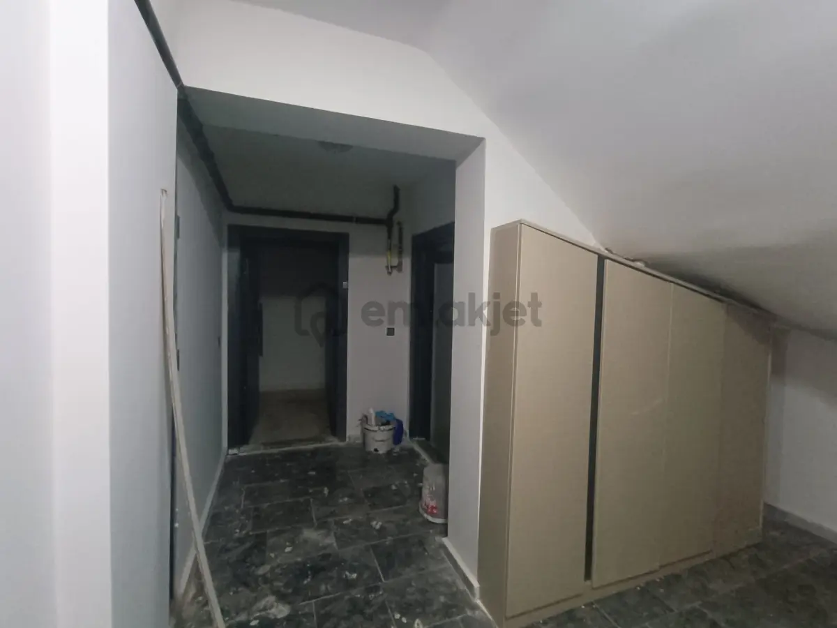 Remax Palas'tan Satılık Fırsat 3+1 Daire - 10