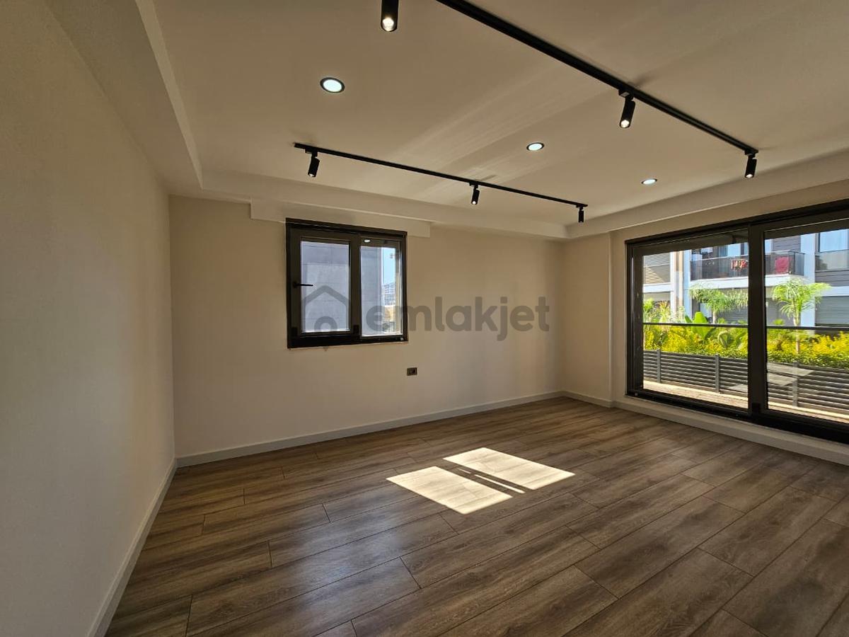 Altıntaş'ta 4+1 Modern Ve Lüks Müstakil Villa - 28
