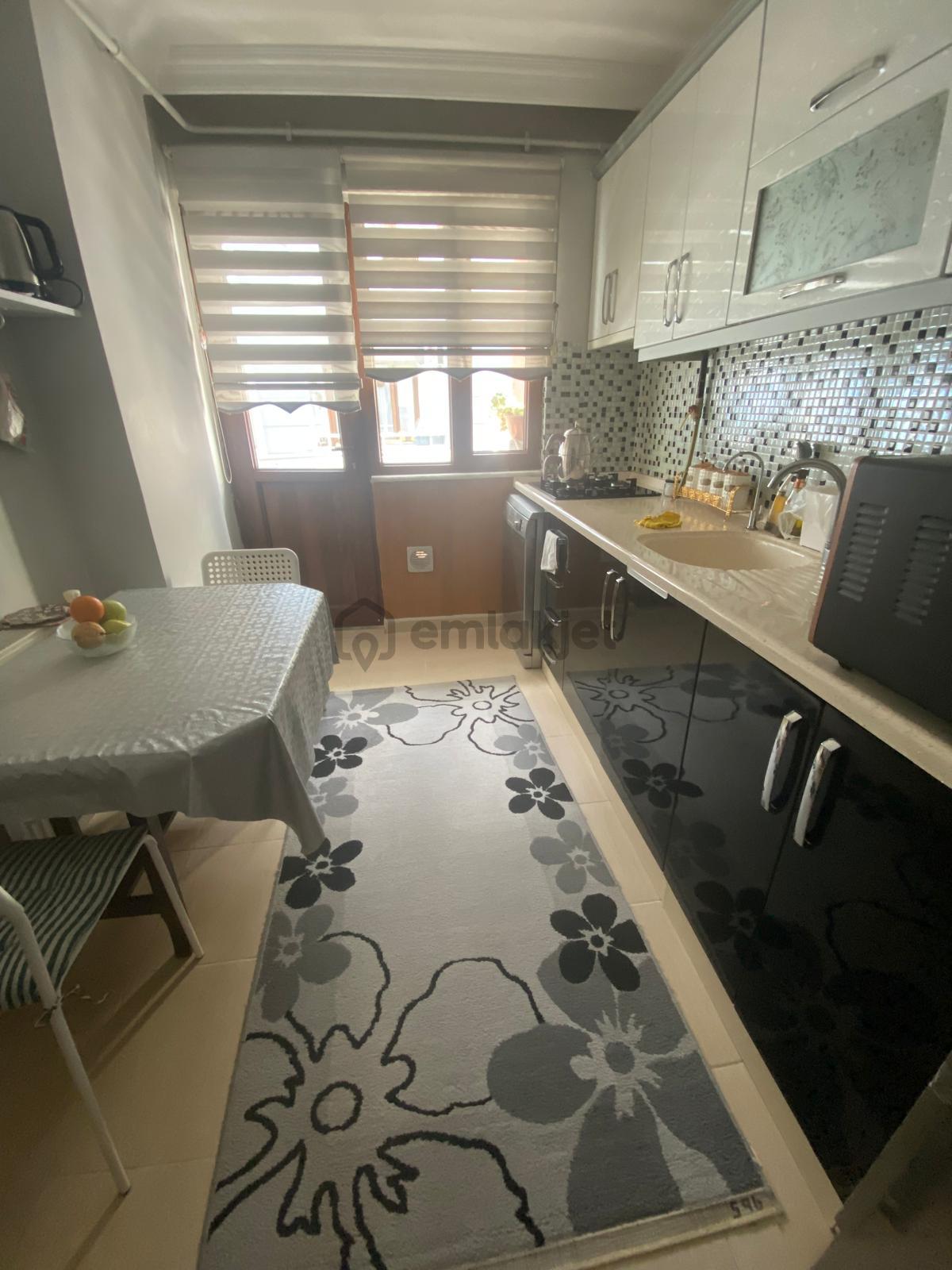 Körfez Güney Mahallesinde Site De Satılık Daire - 5
