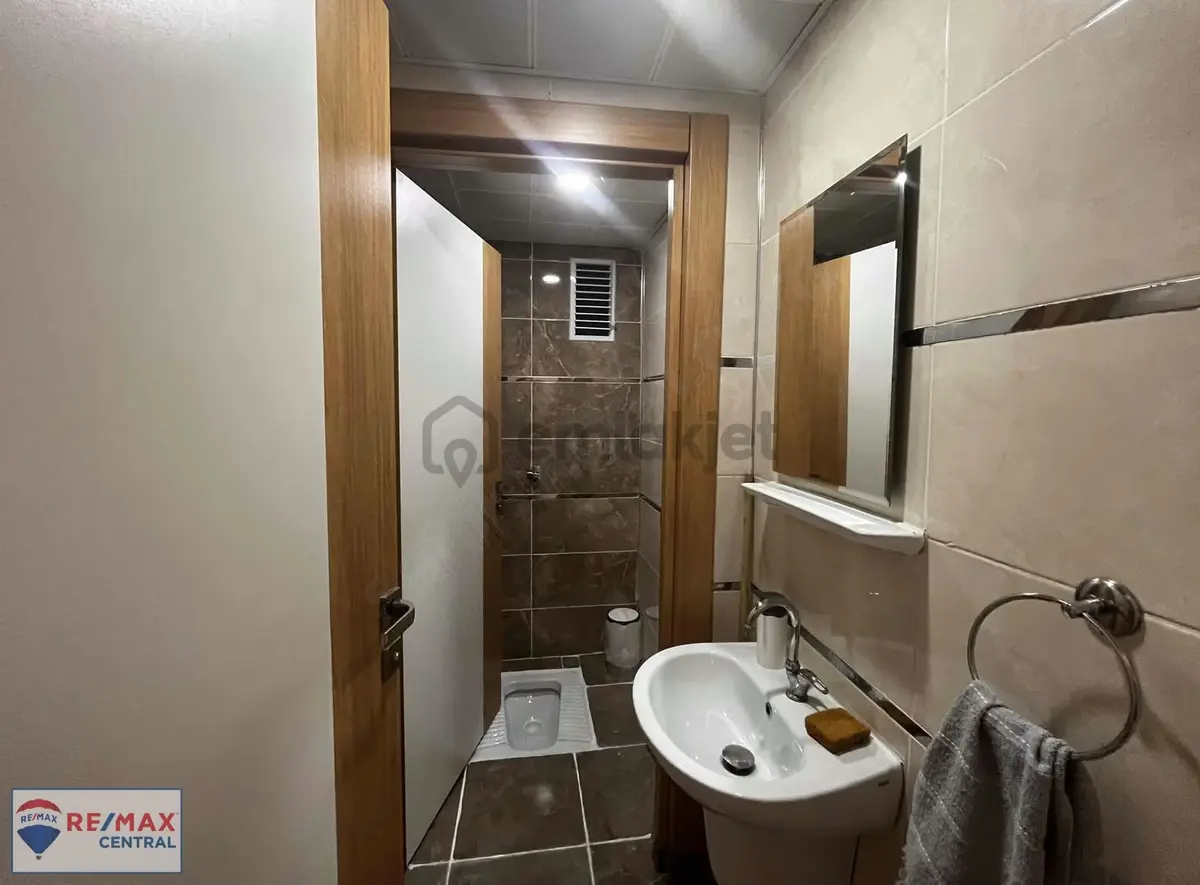 Remax Central`den Danışment Tokide Acil Satılık 3+1 Daire - 6