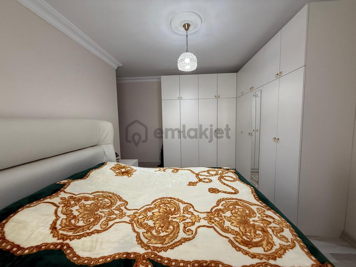 Bahçelievler Merkez'de 9 Yıllık Binada 3+2 Ön Cephe Dubleks - 15