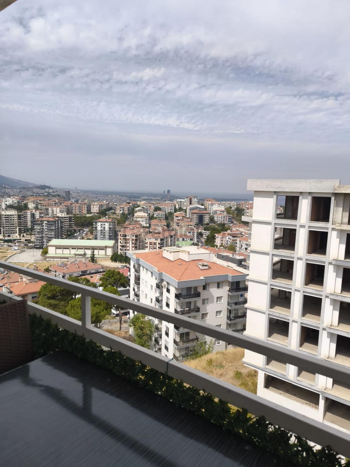 Karabağlar Y Yurt Satılık Daire Asansörlü - 12