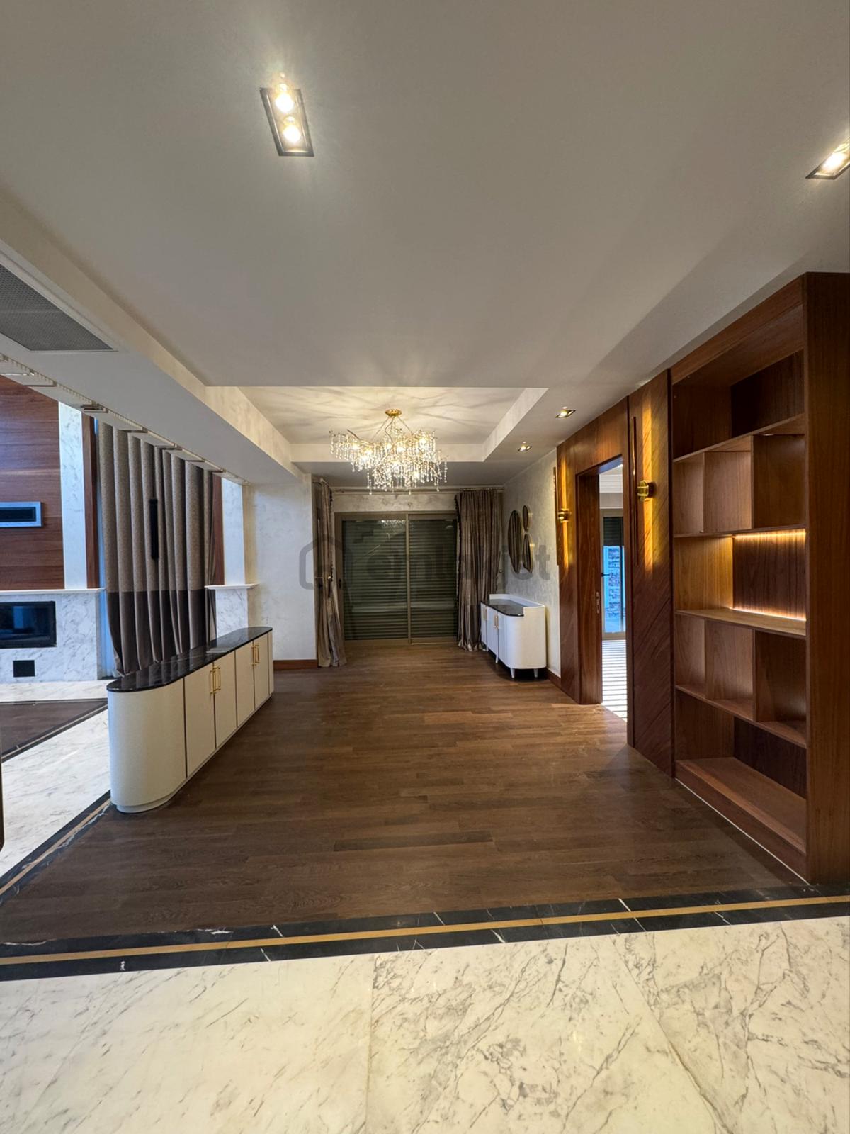 Satılık Özel Villa Asansörlü Hamam Sauna Kapalı Otoparklı - 13