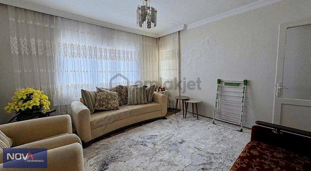 Nova'dan Çarşıda Satılık Daire - 4