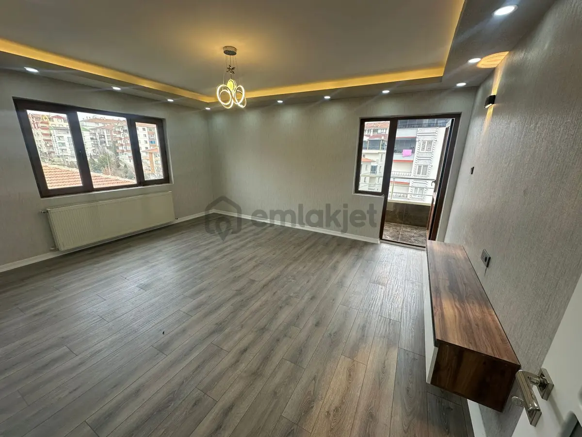 Süvari Mahallesi Cadde Yakını Lüx 3+1 Full Yapılı - 22