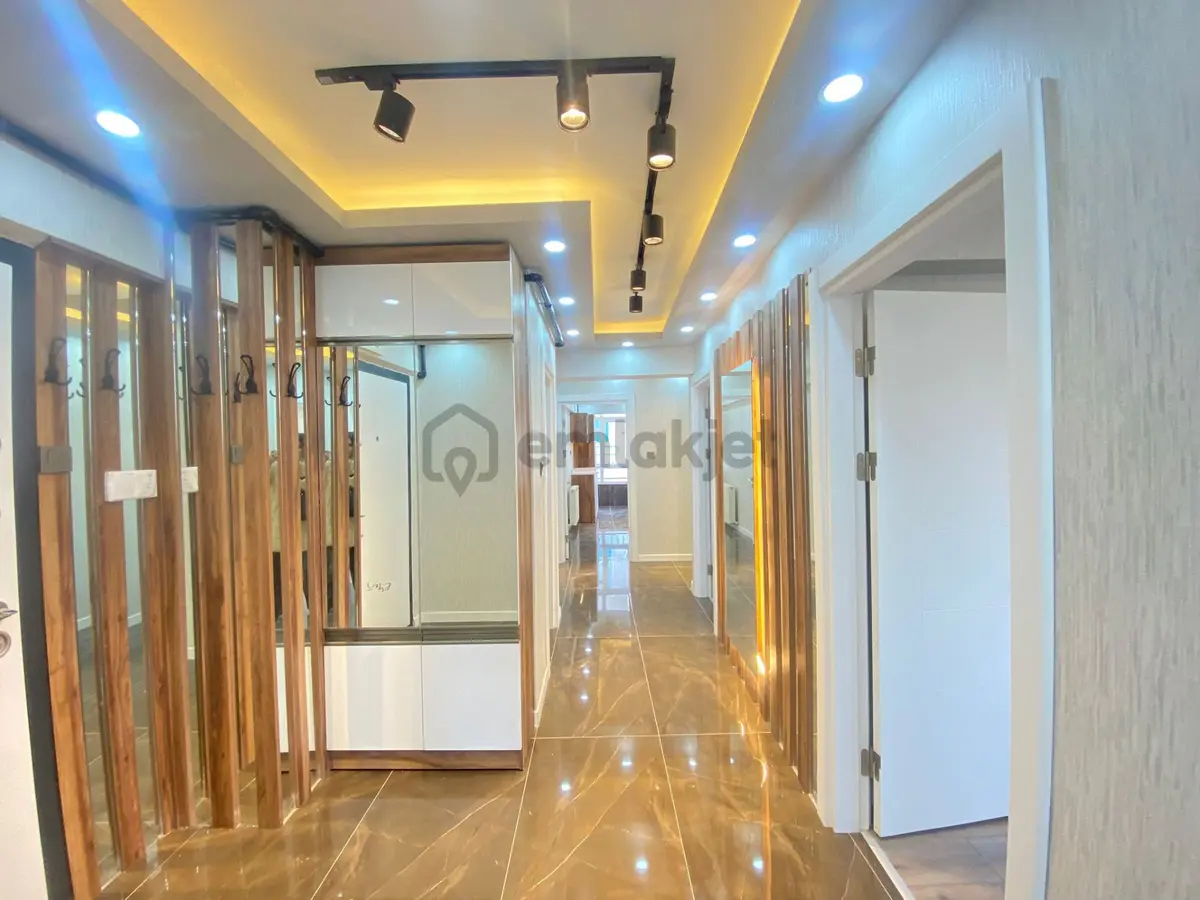Süvari Mahallesi Cadde Yakını Lüx 3+1 Full Yapılı - 32
