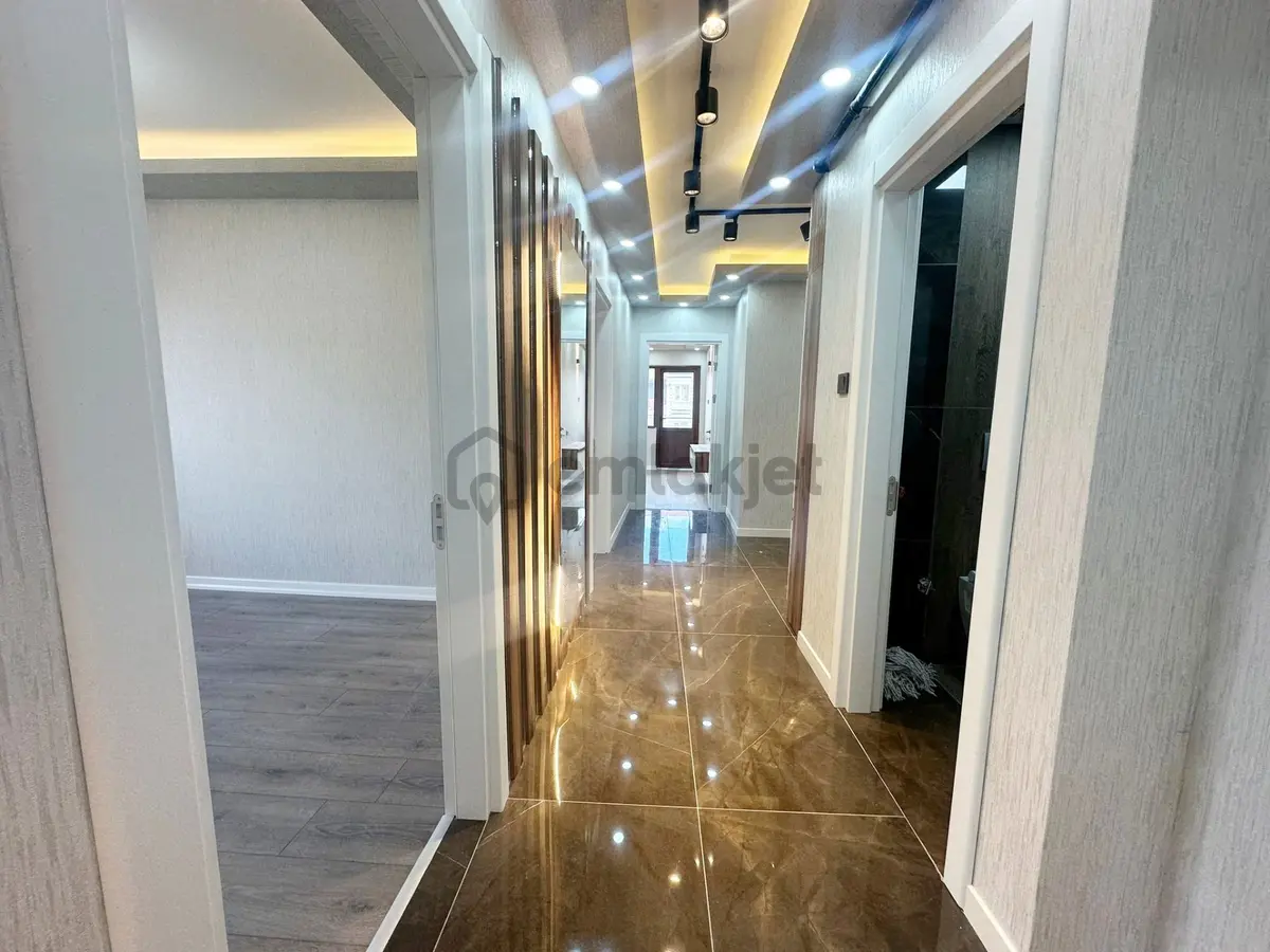 Süvari Mahallesi Cadde Yakını Lüx 3+1 Full Yapılı - 8