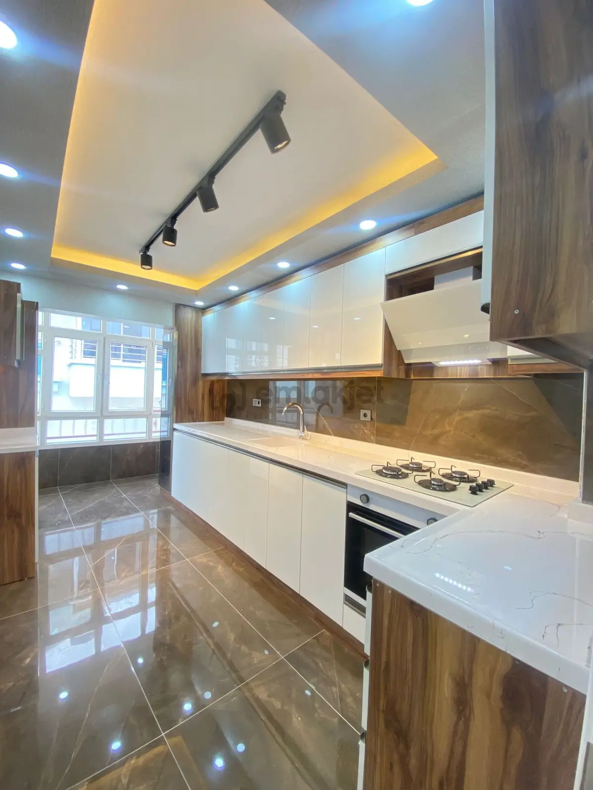 Süvari Mahallesi Cadde Yakını Lüx 3+1 Full Yapılı - 27
