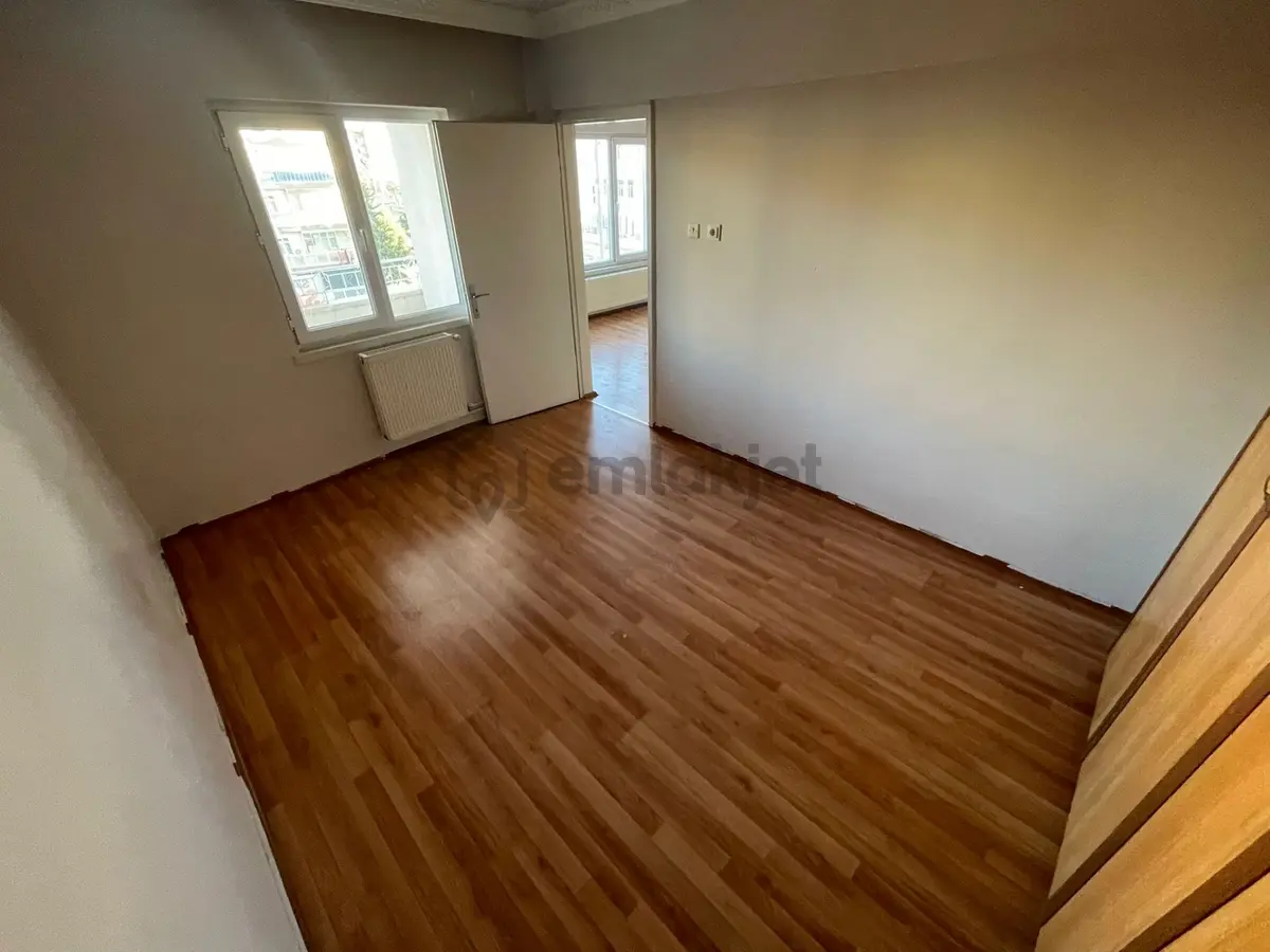 Pınarbaşı Mh De 3+1 Ara Katta Ön Cephe Daire - 11