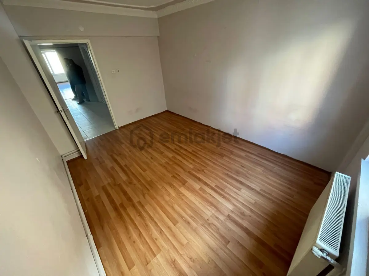 Pınarbaşı Mh De 3+1 Ara Katta Ön Cephe Daire - 20