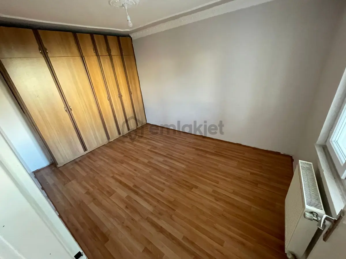 Pınarbaşı Mh De 3+1 Ara Katta Ön Cephe Daire - 9