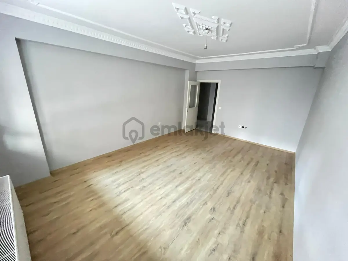 Kuşcağız Mahallesi'nde 3+1 Daire! - 6