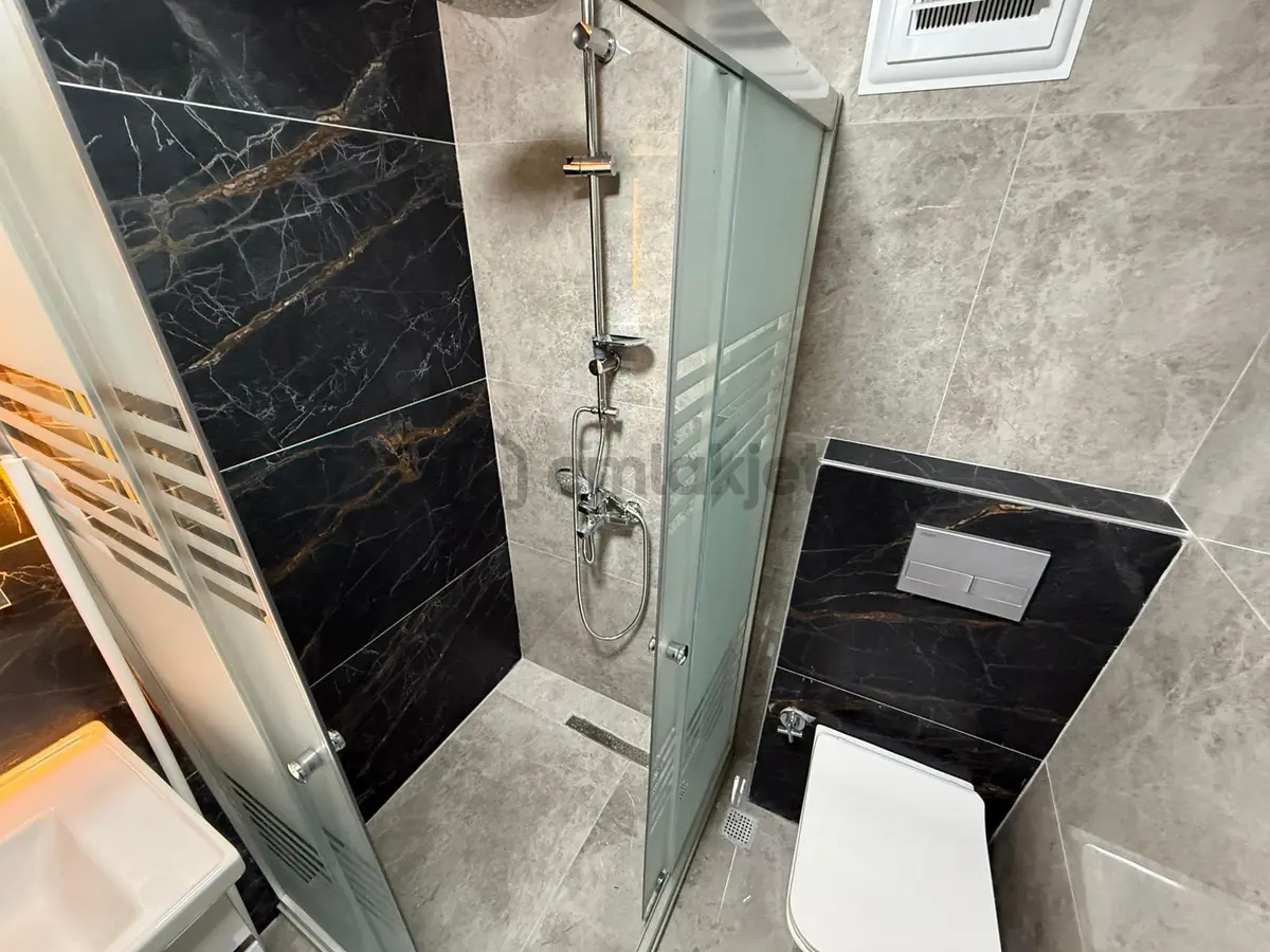 Keçiören Etlikte Katta Full Yapılı Daire - 25