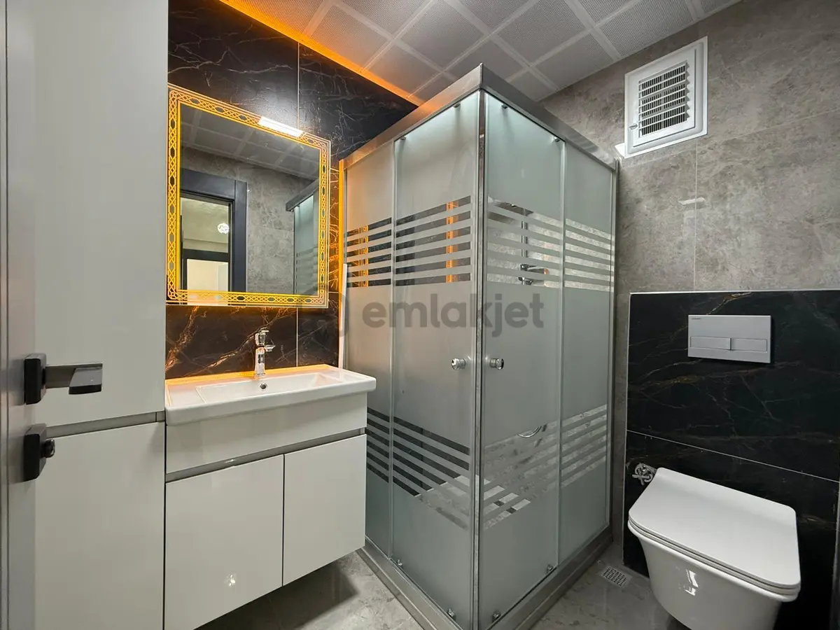 Keçiören Etlikte Katta Full Yapılı Daire - 19