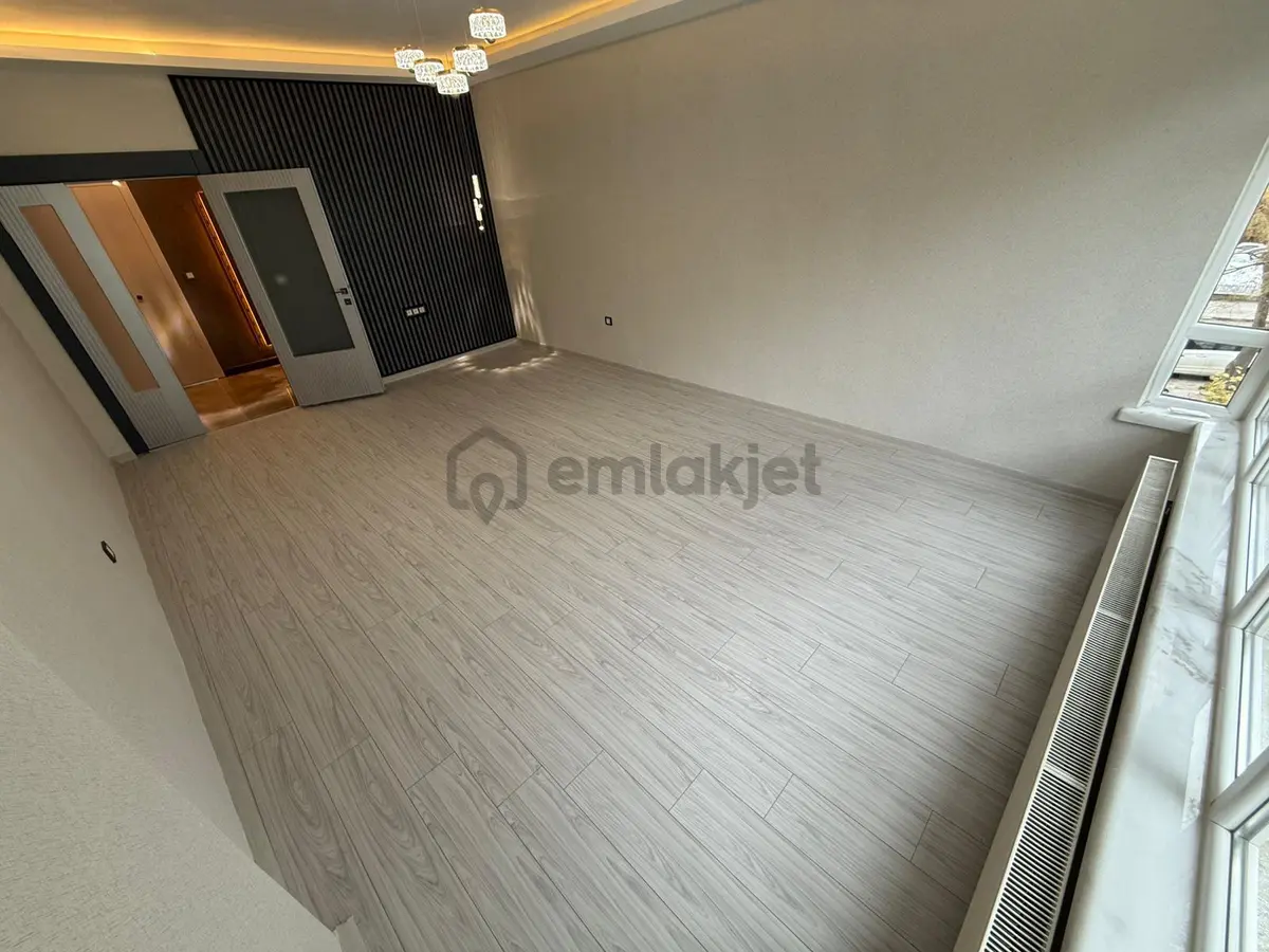 Keçiören Etlikte Katta Full Yapılı Daire - 9