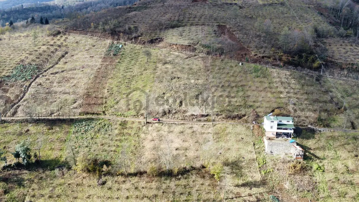 Trabzon Akçaabat'ta Satılık Arazi - 17