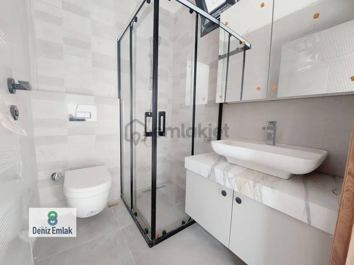 Denizden Akçayda Denize 75 M Ebeveynli Satılık 3+1 Daire. - 35