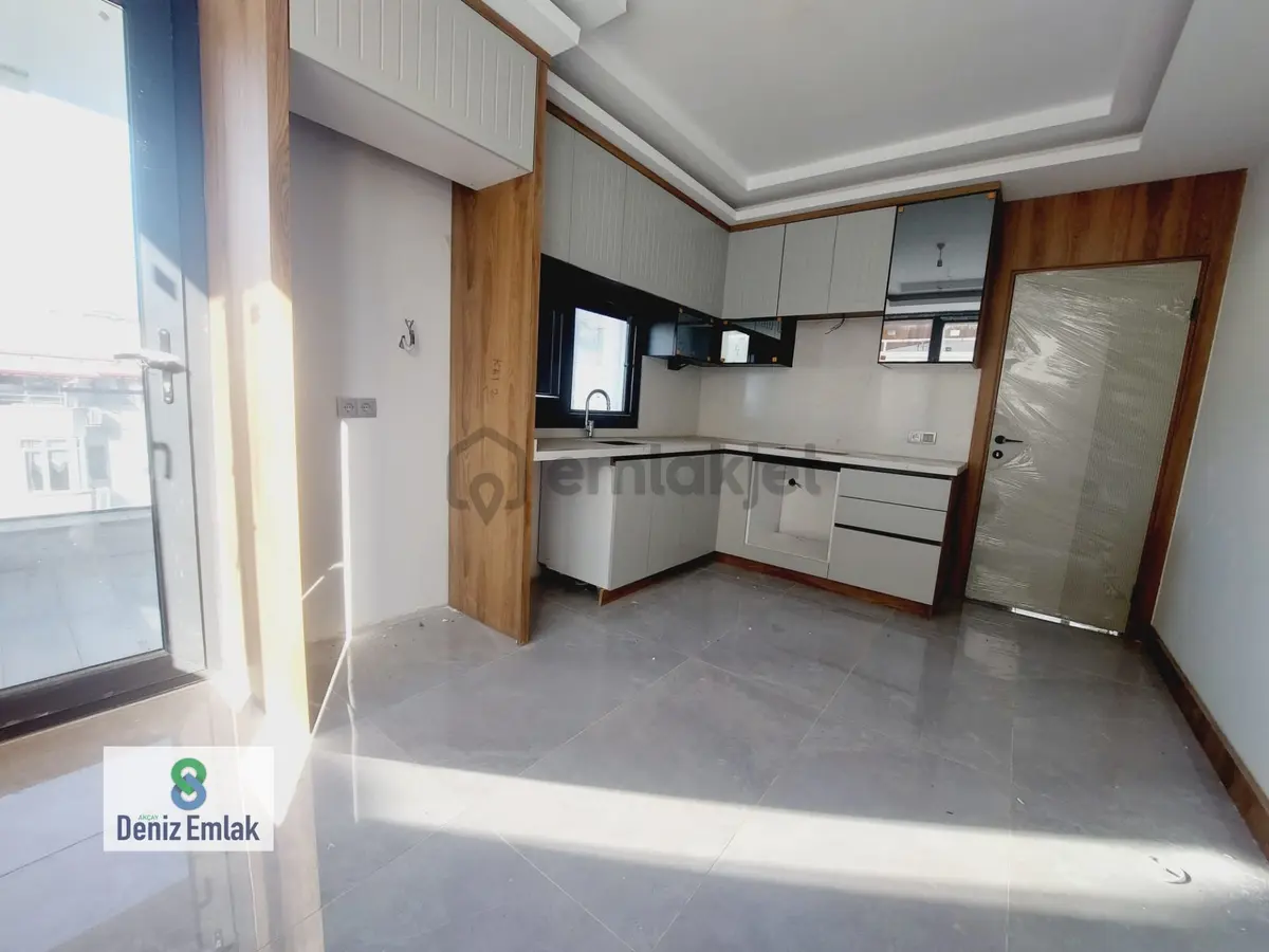 Denizden Akçayda Denize 75 M Ebeveynli Satılık 3+1 Daire. - 26