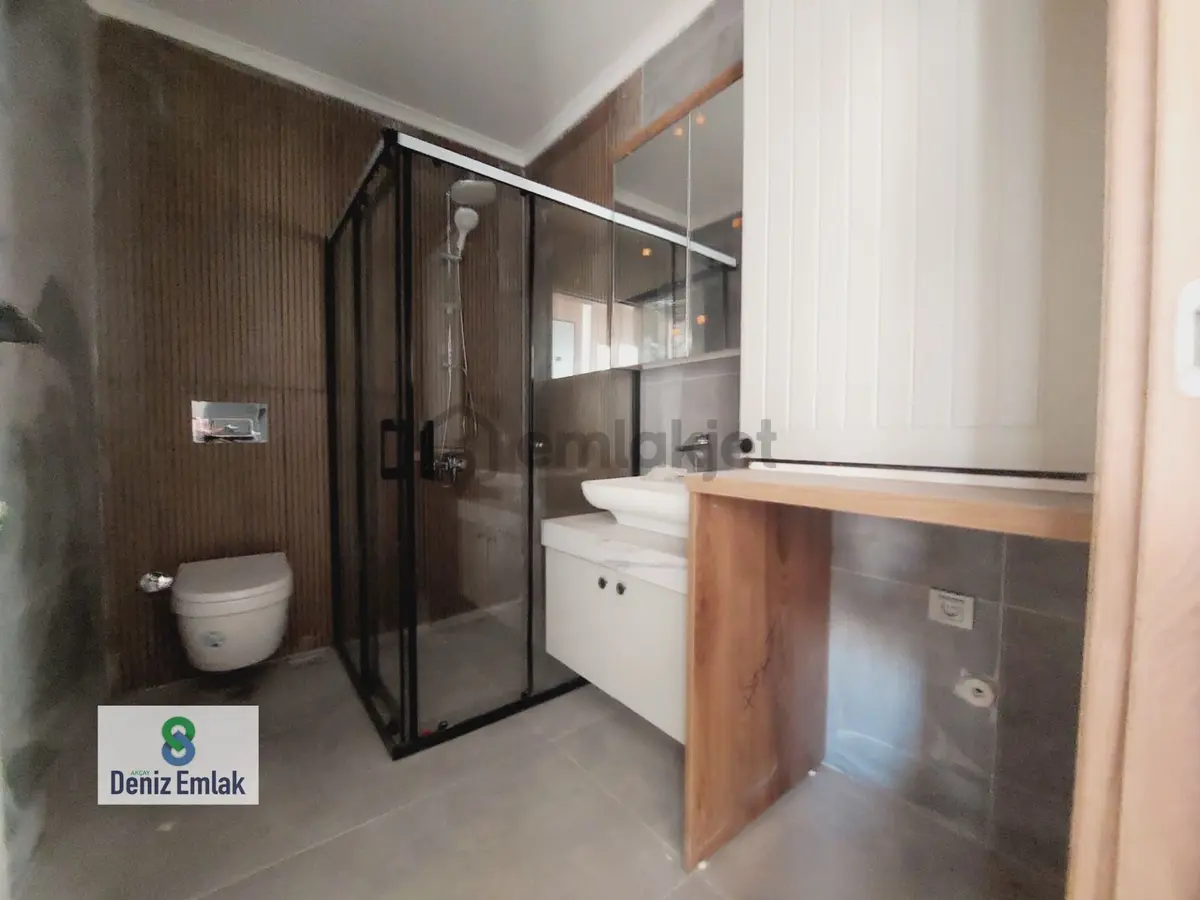 Denizden Akçayda Denize 75 M Ebeveynli Satılık 3+1 Daire. - 17