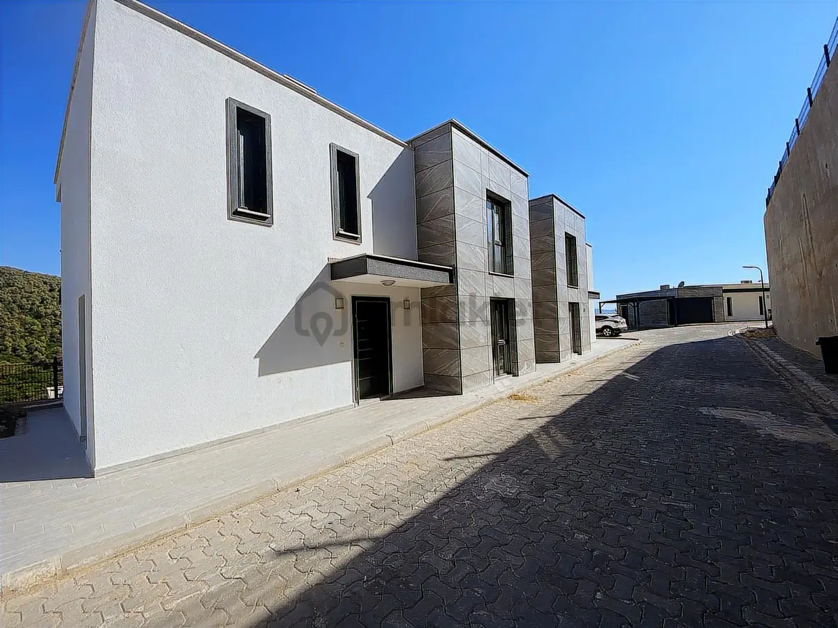 Özel Plajlı Sitede Orman Ve Deniz Manzaralı Daire | Tekce - 4