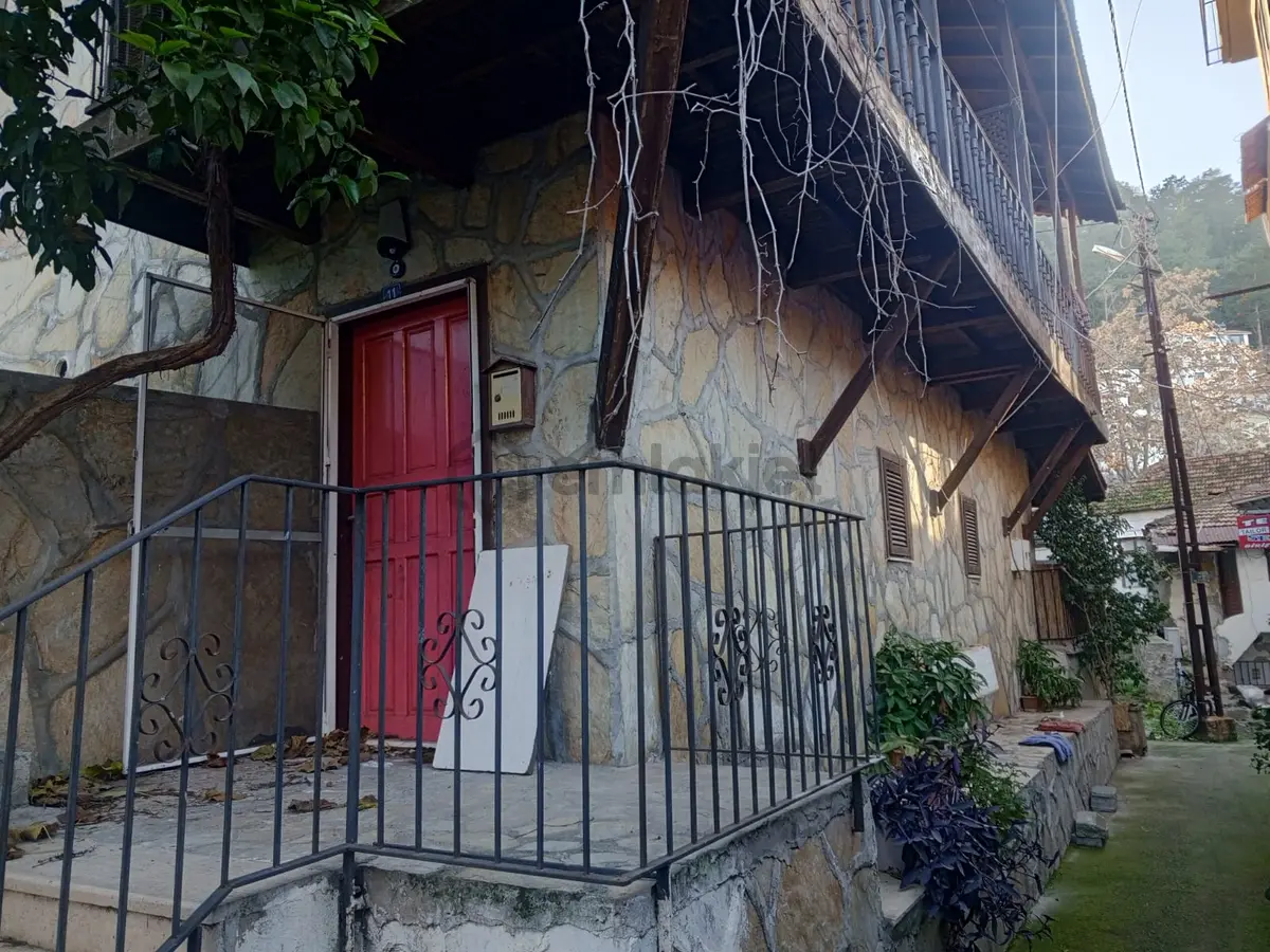 Akdeniz Emlakta Müstakil Satılık Bina - 8