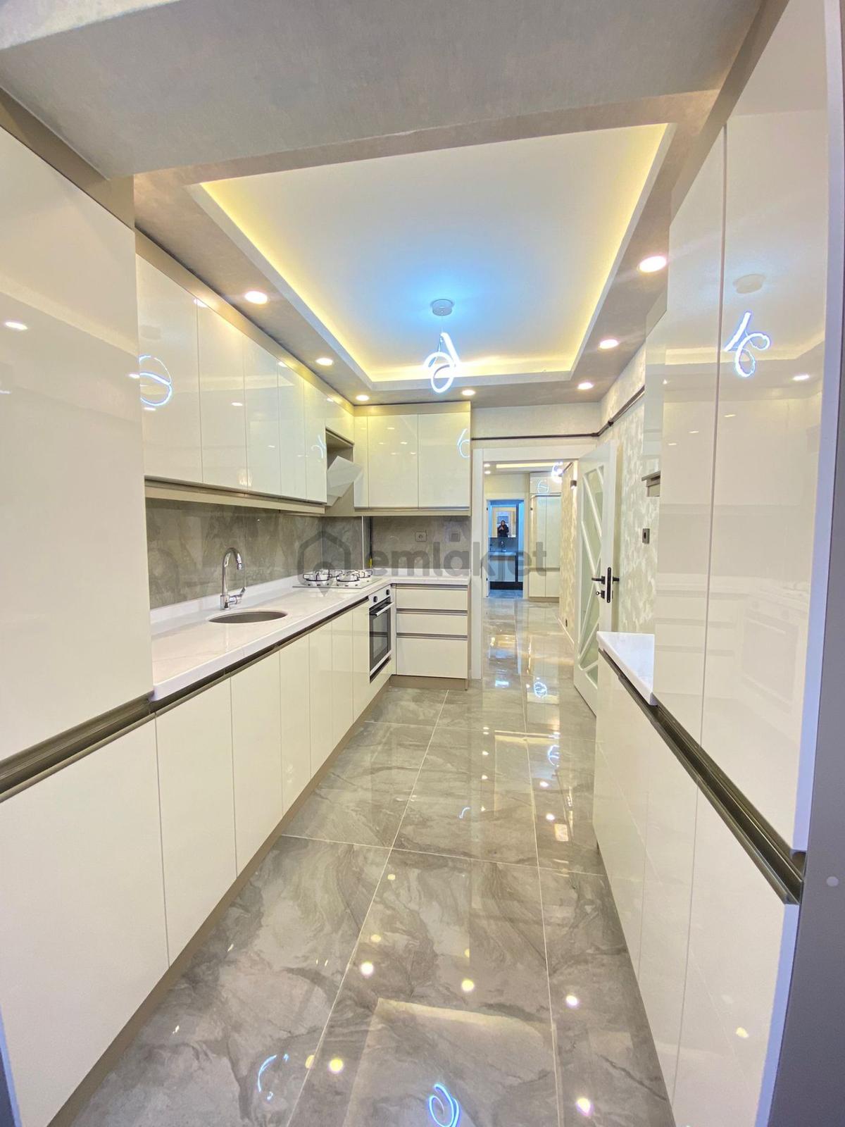 Süvari Mahhallesinde Satılık 3+1 Lux Yapılı Ara Kat Daire - 11