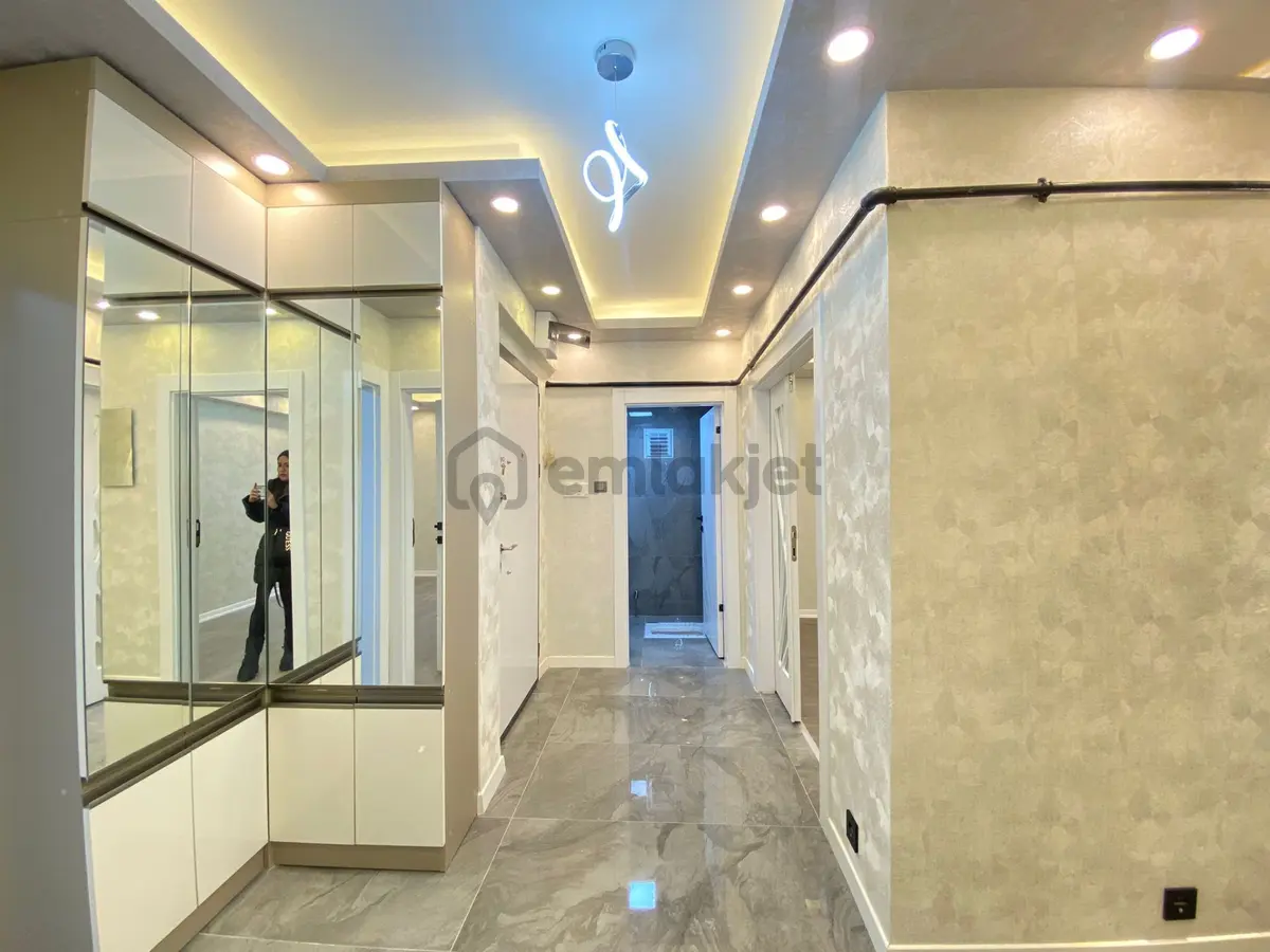 Süvari Mahhallesinde Satılık 3+1 Lux Yapılı Ara Kat Daire - 9