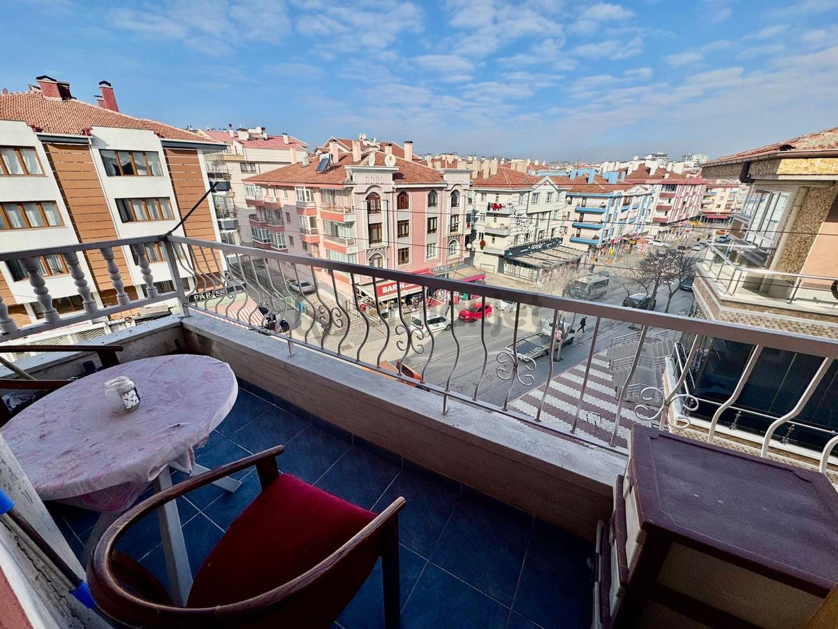 Atapark Mahallesi'nde Cadde Üzeri Manzaralı 3+1 Daire! - 7