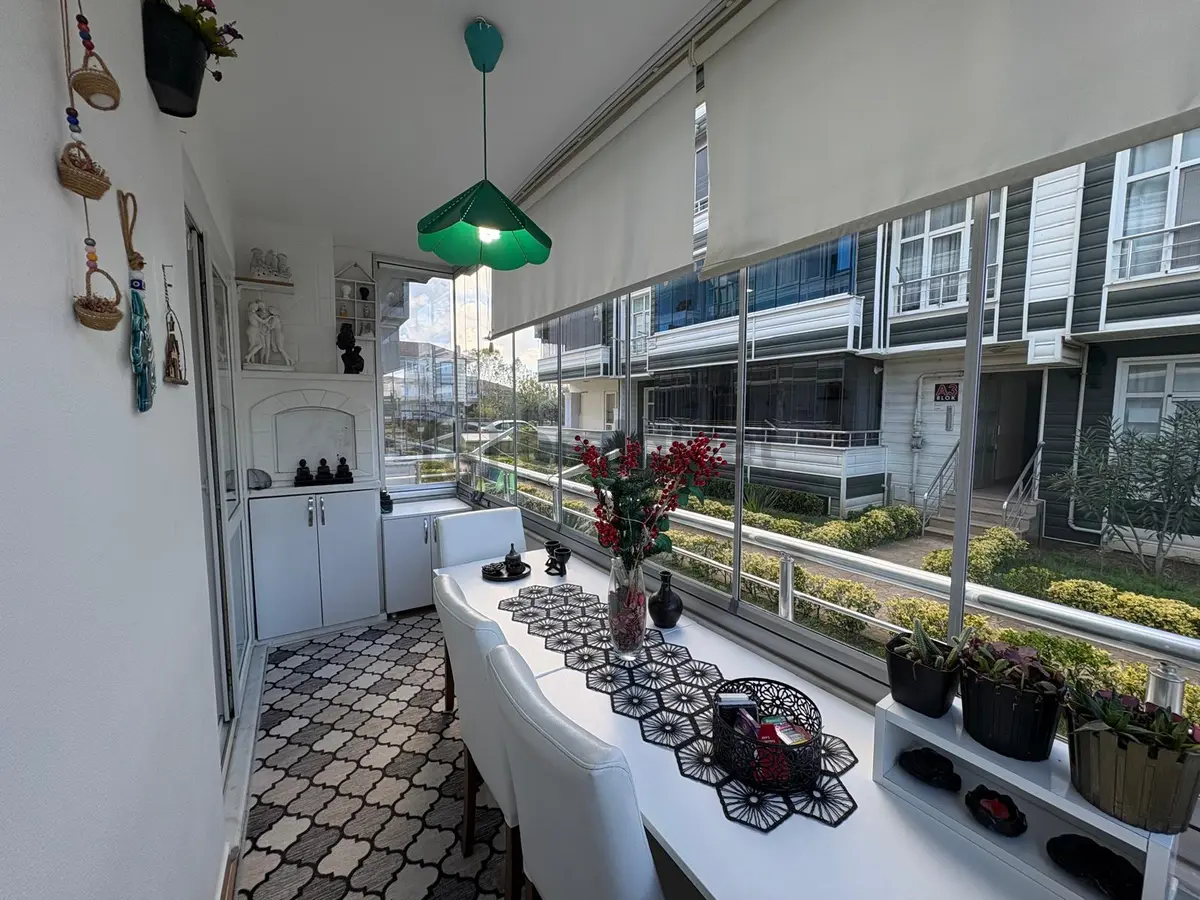 Karasu’da Satılık 2+1 Daire Denize Çok Yakın Havuzlu Sitede - 27