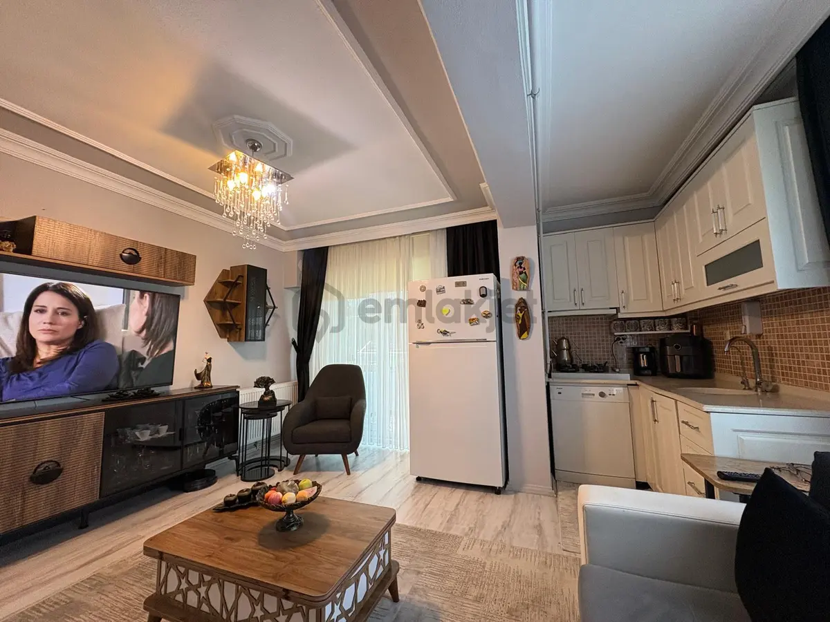 Karasu’da Satılık 2+1 Daire Denize Çok Yakın Havuzlu Sitede - 18