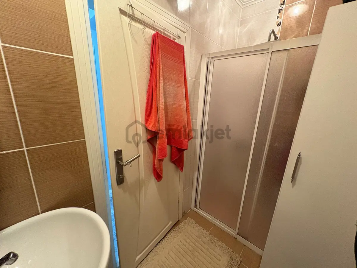 Karasu’da Satılık 2+1 Daire Denize Çok Yakın Havuzlu Sitede - 25