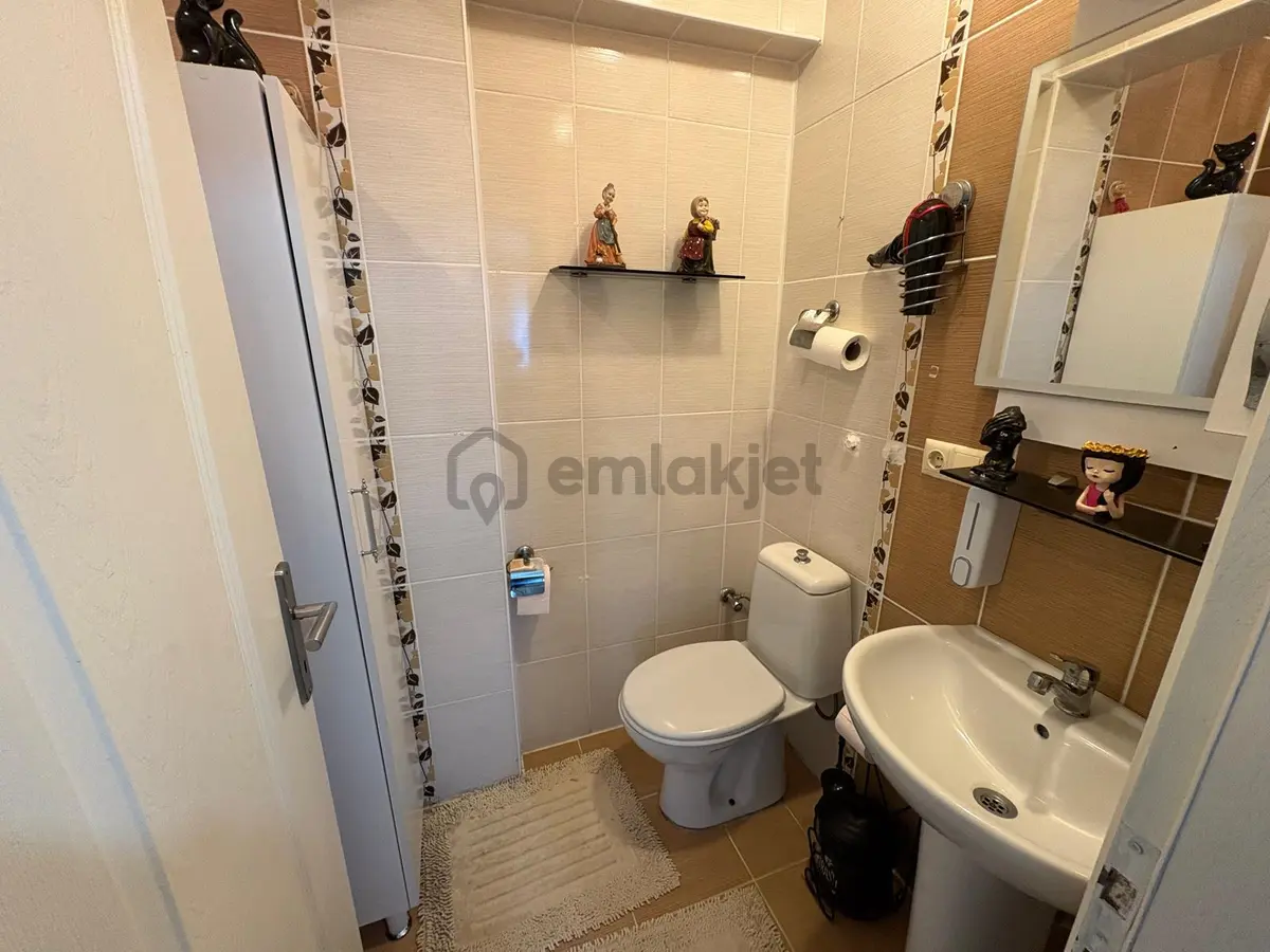 Karasu’da Satılık 2+1 Daire Denize Çok Yakın Havuzlu Sitede - 26