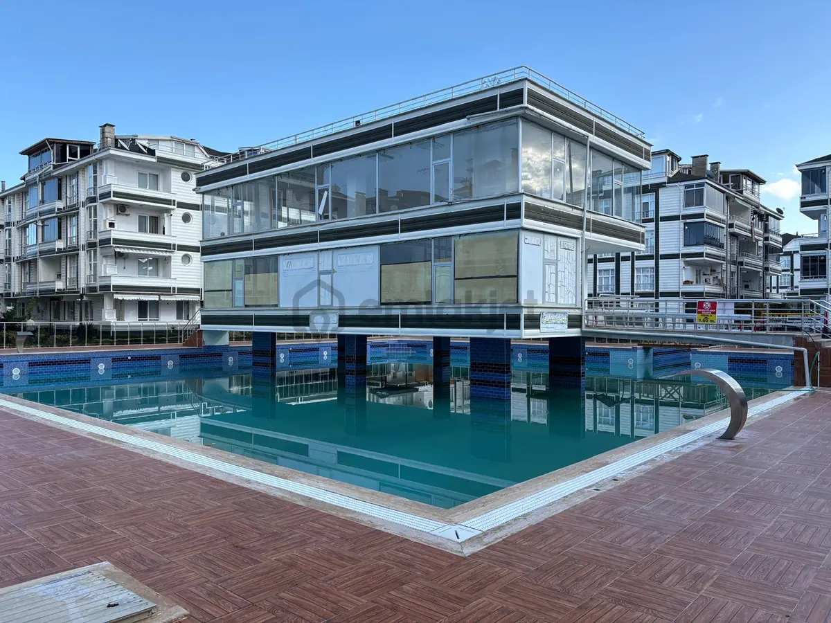 Karasu’da Satılık 2+1 Daire Denize Çok Yakın Havuzlu Sitede - 9