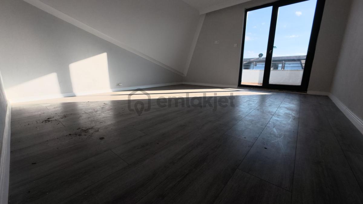 Kocaali’de Satılık 4+1 Modern Tasarımlı Villa - 24