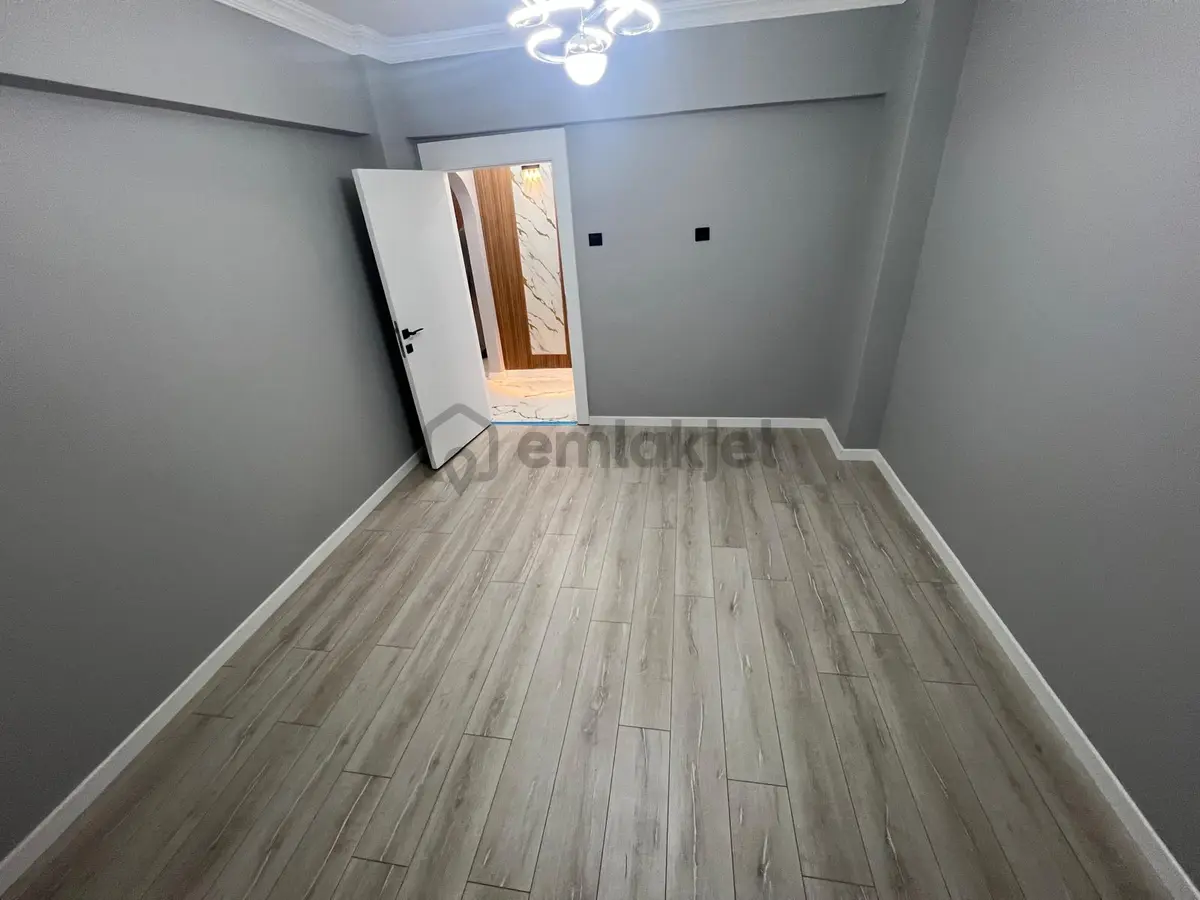 Esertepe Mahallesi'nde Kat Konumunda 3+1 Daire! - 17