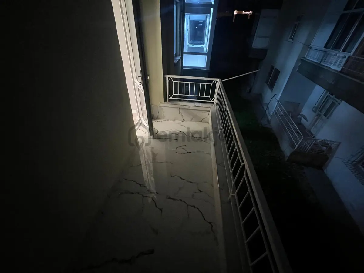 Esertepe Mahallesi'nde Kat Konumunda 3+1 Daire! - 14