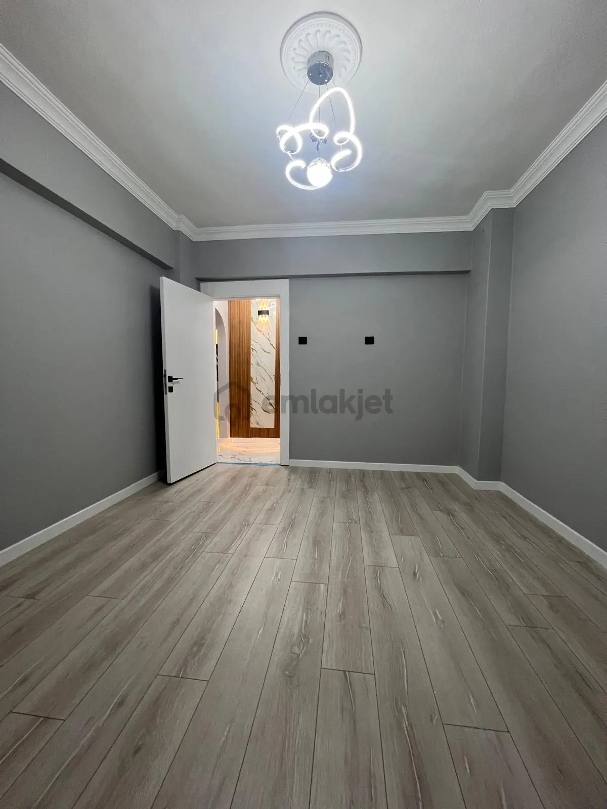 Esertepe Mahallesi'nde Kat Konumunda 3+1 Daire! - 18