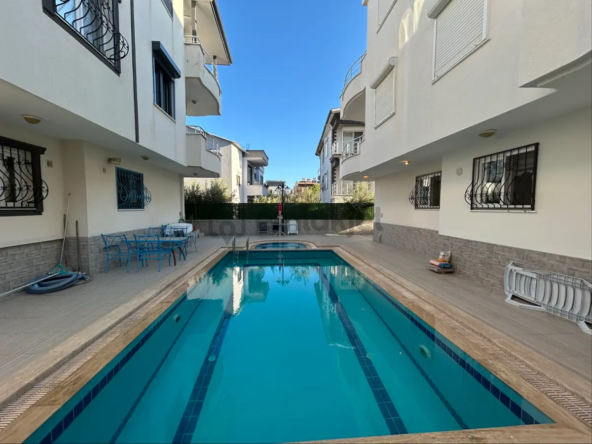 Didim Merkezde 3+1 Geniş Villa - 6