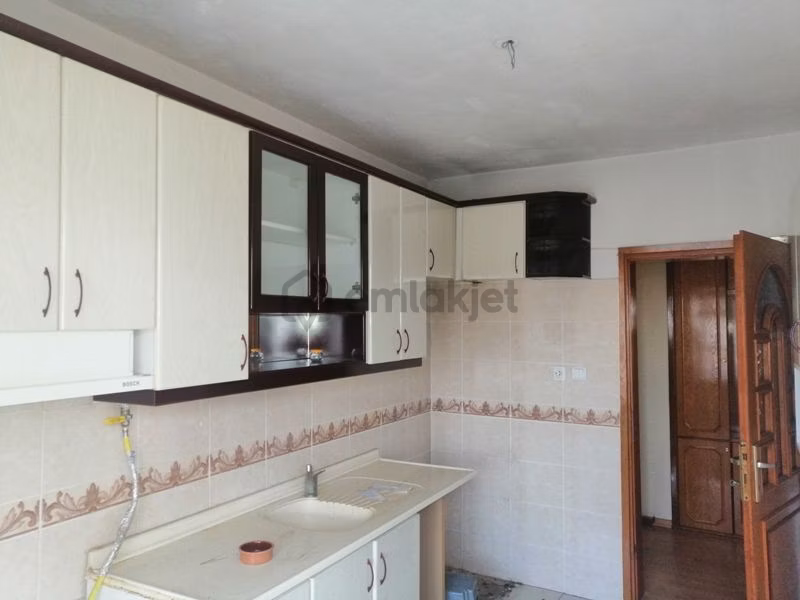 Sağlık Mahallesi 3 Katlı Müstakil Satılık Bina - 17