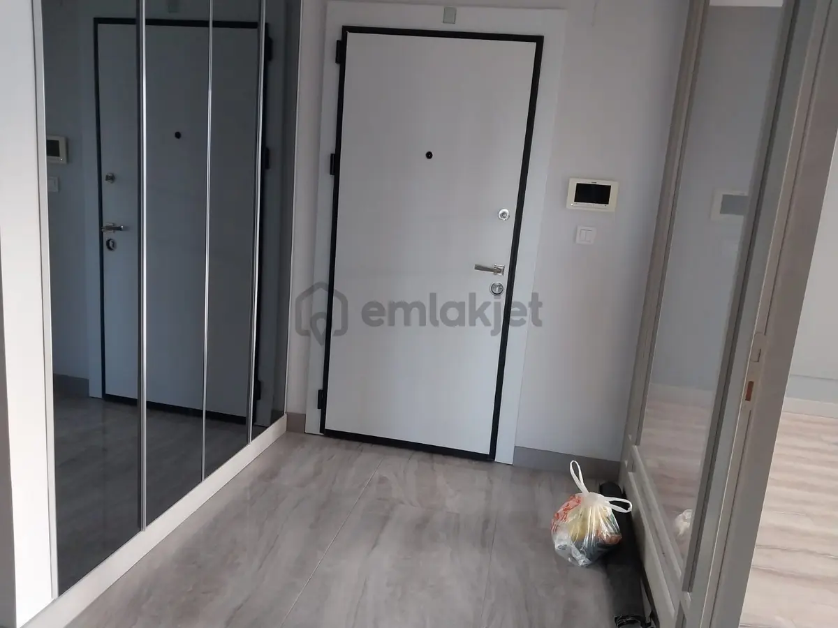 Mezitli Akdeniz Mahallesi'nde Lüks Geniş Daire - 8