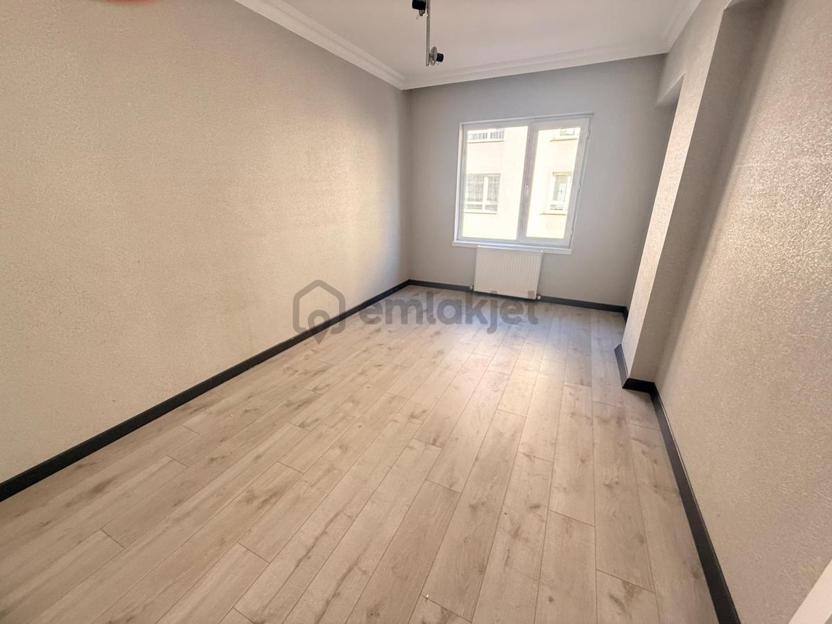 Esertepe Mahallesi'nde Teras Balkonlu 3+1 Daire! - 18