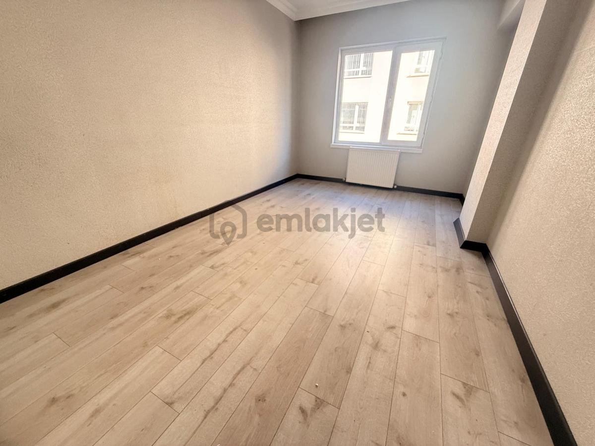 Esertepe Mahallesi'nde Teras Balkonlu 3+1 Daire! - 23
