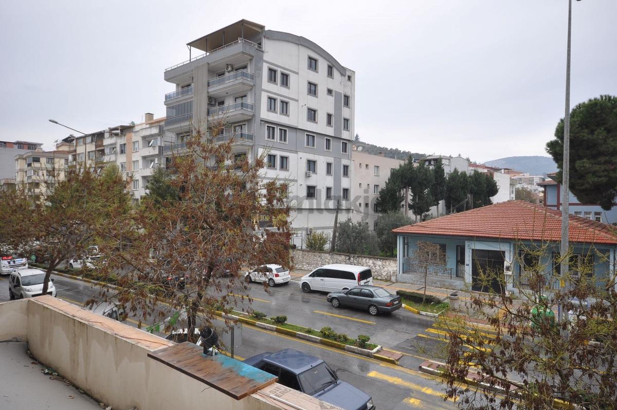 Söke Atatürk Mh. Satılık 3+1 Daire - 28