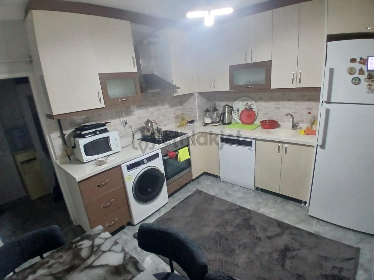 Atapark Mahallesi'nde Ön Cephe Teras Balkonlu 3+1 Daire! - 4